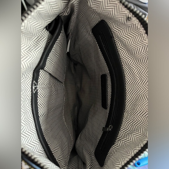 NWOT Steve Madden Black, Blue, and Cream Crossbody Bag - Picture 8 of 13